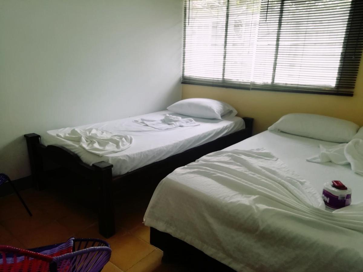 Bed and Breakfast Camping Castilletes Parque Tayrona Ель-Зайно Екстер'єр фото