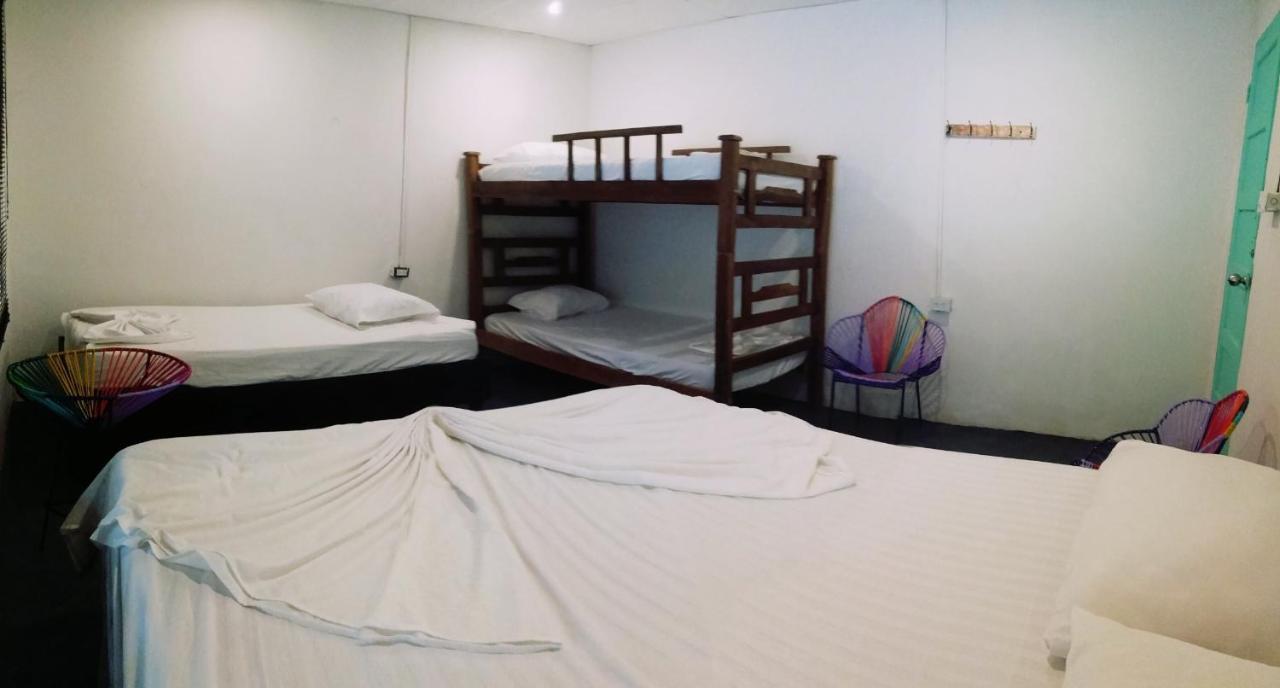 Bed and Breakfast Camping Castilletes Parque Tayrona Ель-Зайно Екстер'єр фото